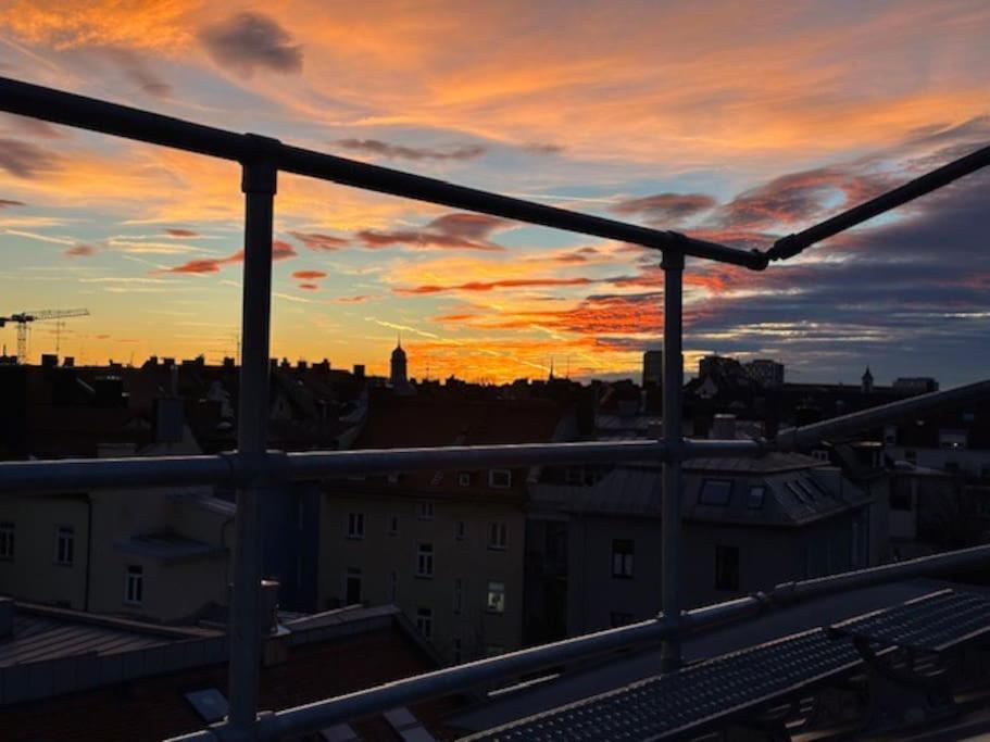 6 Zimmer Maisonette-Penthouse Pool Dachterrasse Luxus München Eksteriør bilde