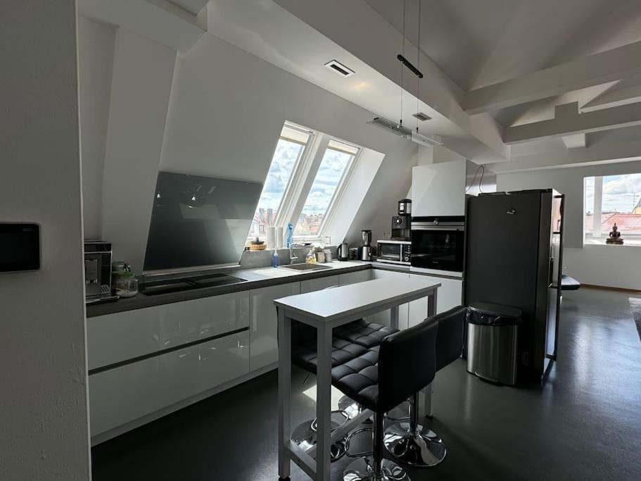 6 Zimmer Maisonette-Penthouse Pool Dachterrasse Luxus München Eksteriør bilde